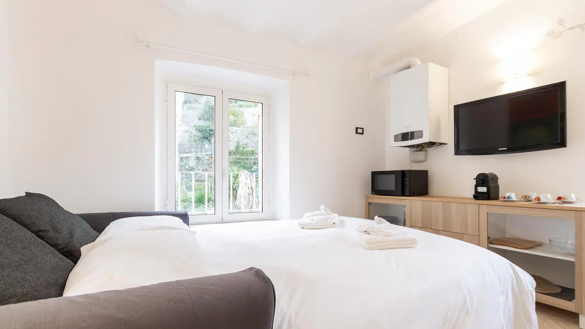 Centro - 250M Stazione Ferroviaria Apartment Genoa Italy